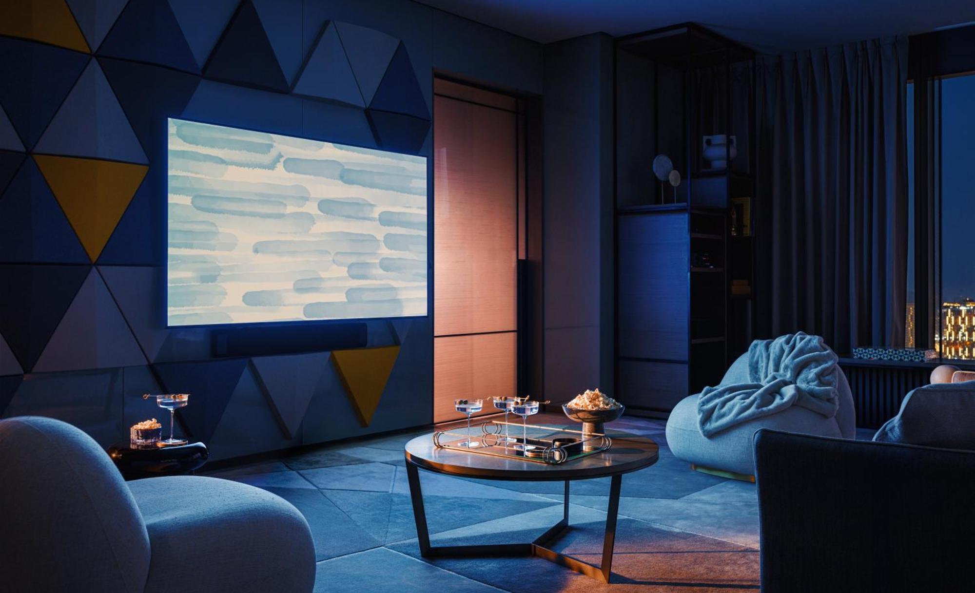 One&Only One Za'Abeel Hotel Dubai Exterior photo A room with a television
